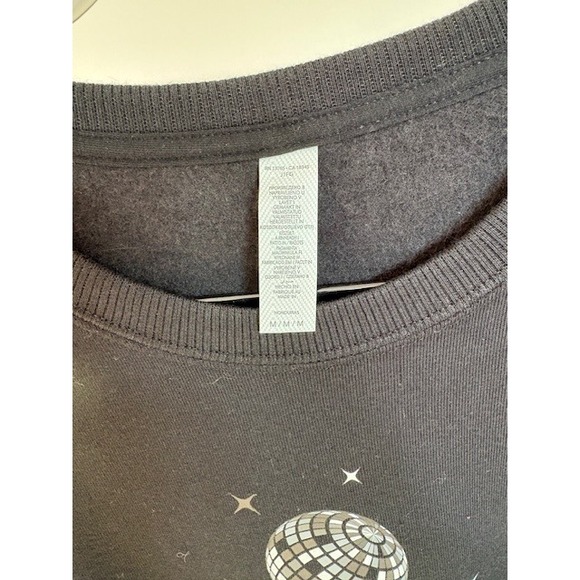 Manifesting Disco Graphic Sweatshirt Black Crewneck Medium - Picture 3 of 3